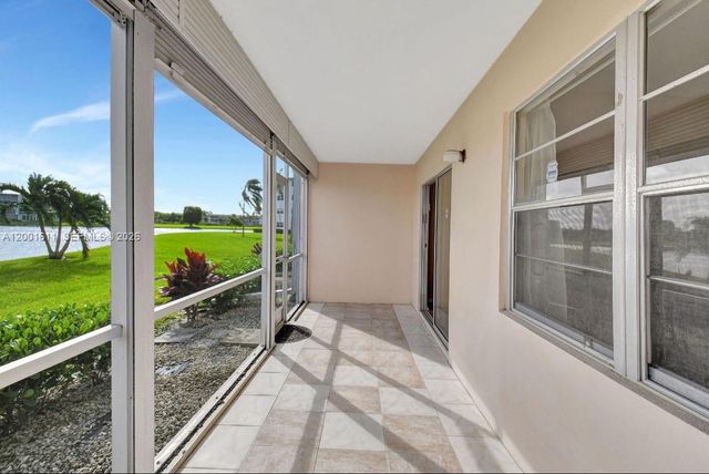 1020 Exeter B 1020, Boca Raton, FL 33434