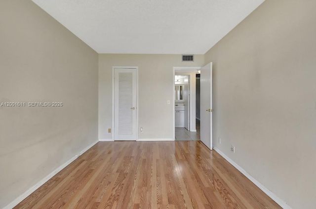 1020 Exeter B 1020, Boca Raton, FL 33434