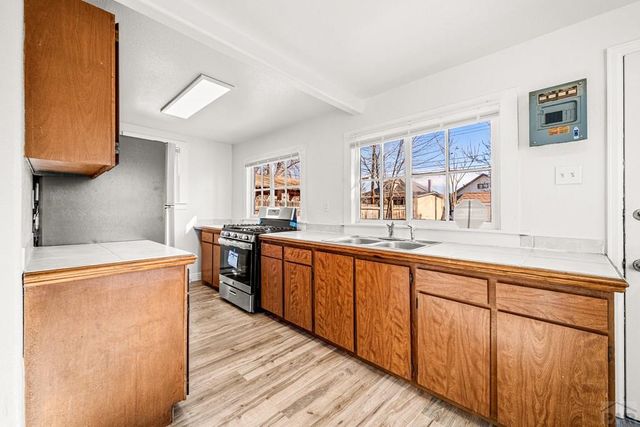 1616 Cedar St, Pueblo, CO 81004