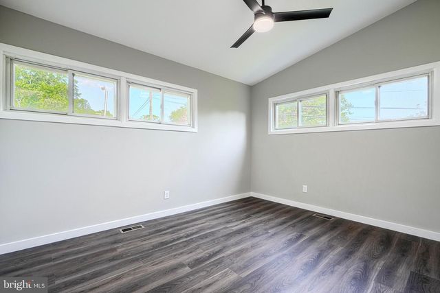 6200 IVYMOUNT RD, Baltimore, MD 21209