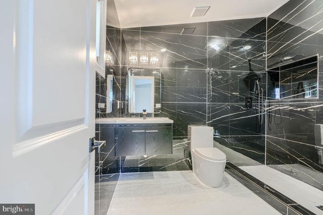 6200 IVYMOUNT RD, Baltimore, MD 21209