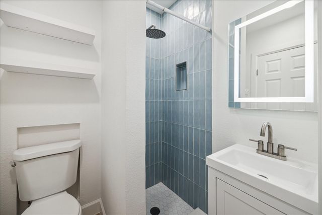 1419 Laird Street, Houston, TX 77008