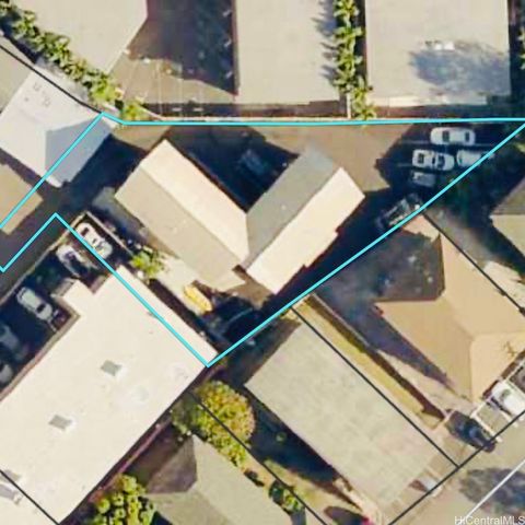 2550 Date Street, Honolulu, HI 96826