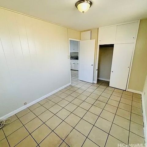 2550 Date Street, Honolulu, HI 96826
