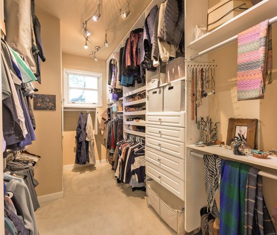 2013 Rue De St Tropez, Austin, TX 78746