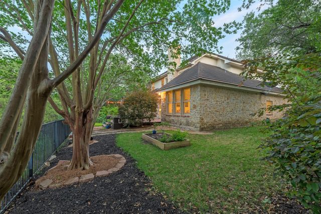 2013 Rue De St Tropez, Austin, TX 78746