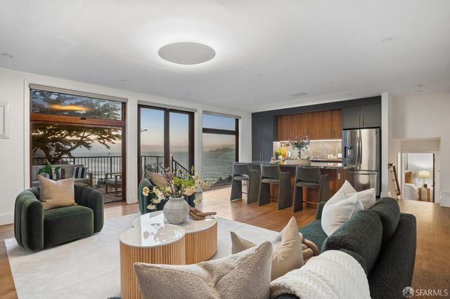 570 El Camino Del Mar, San Francisco, CA 94121