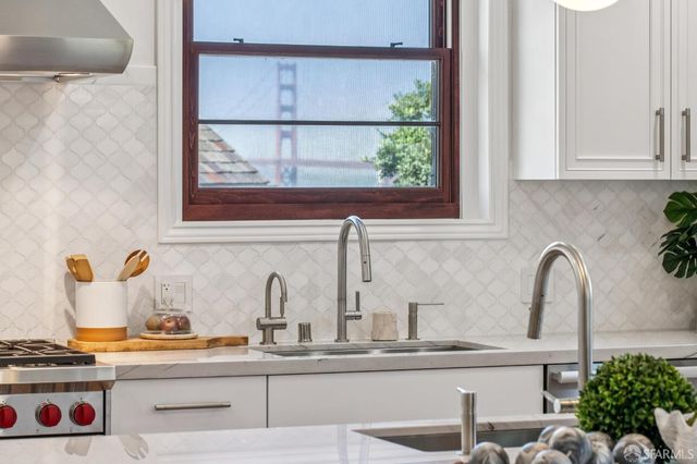 570 El Camino Del Mar, San Francisco, CA 94121