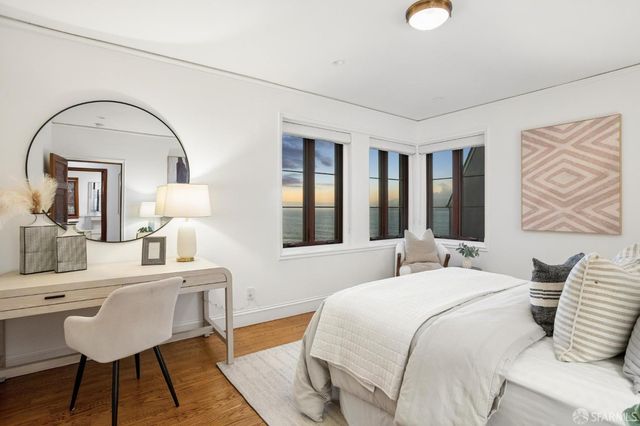 570 El Camino Del Mar, San Francisco, CA 94121