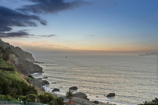 570 El Camino Del Mar, San Francisco, CA 94121