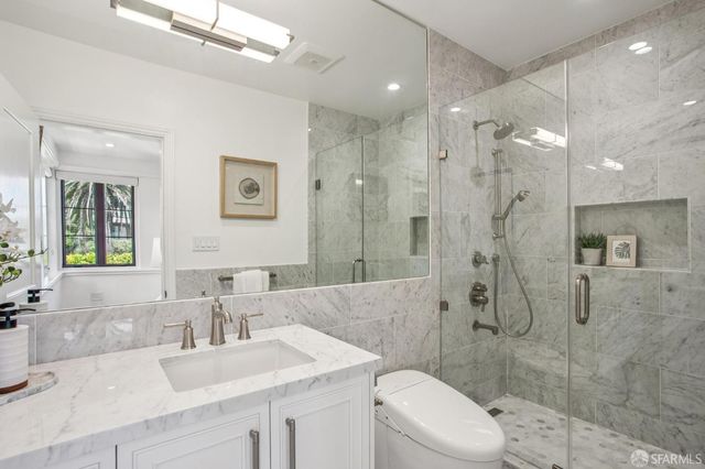 570 El Camino Del Mar, San Francisco, CA 94121