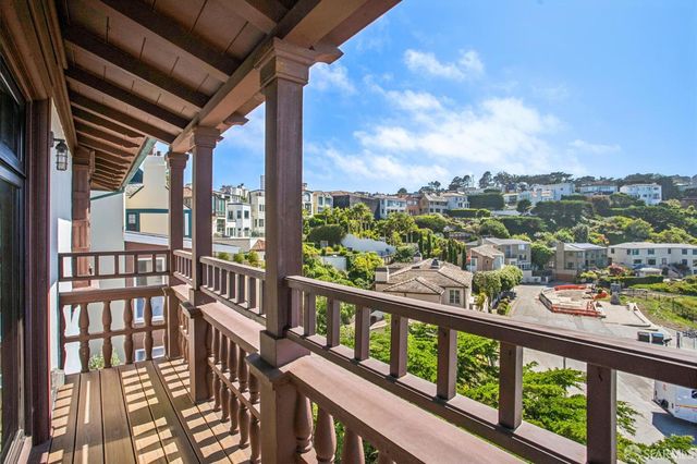 570 El Camino Del Mar, San Francisco, CA 94121