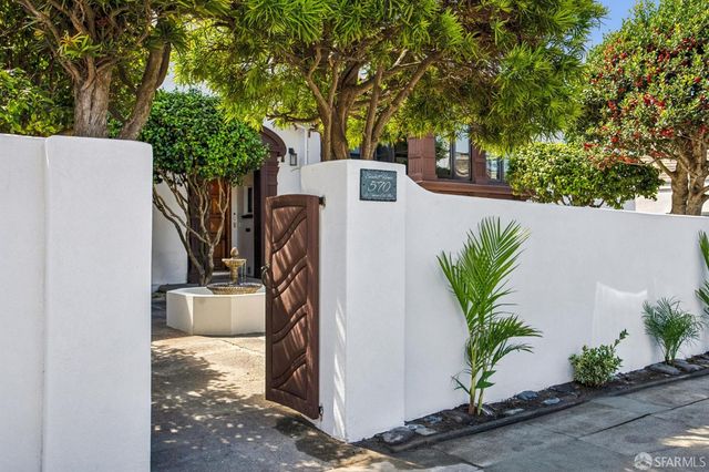 570 El Camino Del Mar, San Francisco, CA 94121