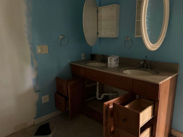 5412 Stanley Road, Genesee Twp, MI 48506