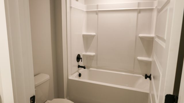 323 Harvest Point Blvd, Spring Hill, TN 37174