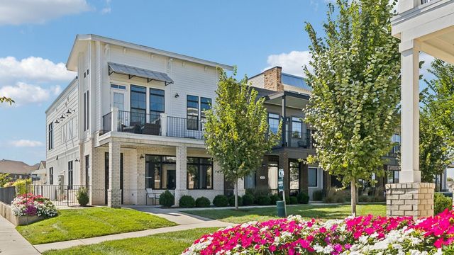 323 Harvest Point Blvd, Spring Hill, TN 37174