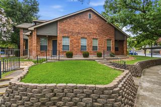 74 CHAPEL HILL CIR # 74, San Antonio, TX 78240