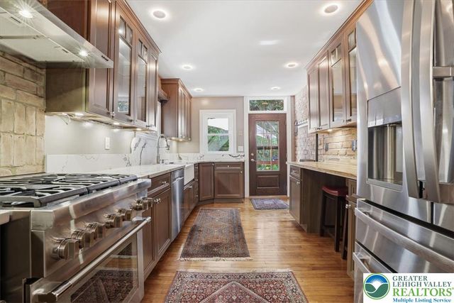 169 West Broadway, Jim Thorpe Boro, PA 18229