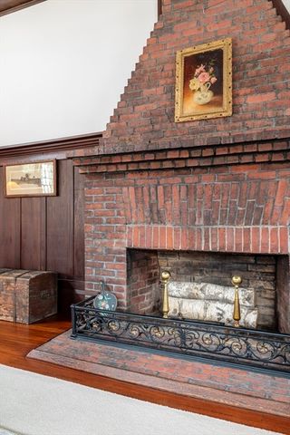 274 South St, Medfield, MA 02052