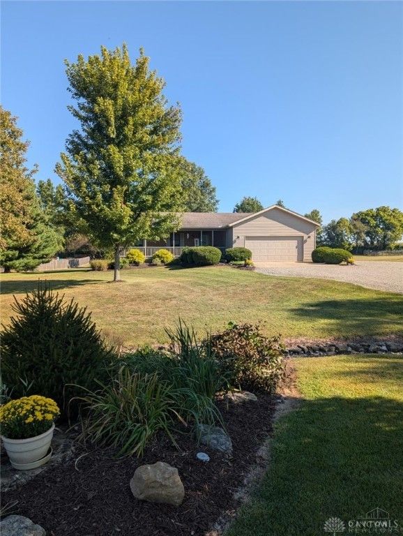 8784 Wilmington Road, Oregonia, OH 45054