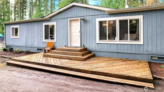 18125 Dew Drop Lane NW, Poulsbo, WA 98370