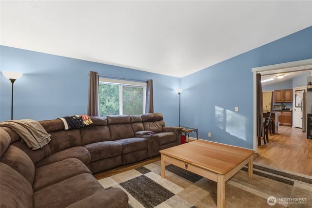 18125 Dew Drop Lane NW, Poulsbo, WA 98370