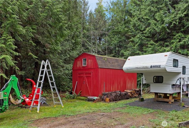 18125 Dew Drop Lane NW, Poulsbo, WA 98370