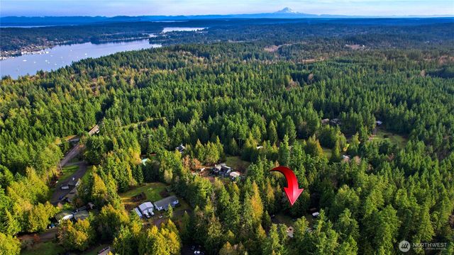 18125 Dew Drop Lane NW, Poulsbo, WA 98370