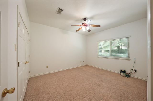 416 Augusta Drive, Huntsville, TX 77340