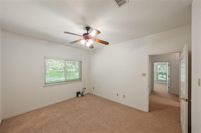 416 Augusta Drive, Huntsville, TX 77340