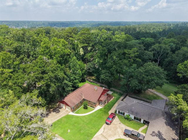 416 Augusta Drive, Huntsville, TX 77340