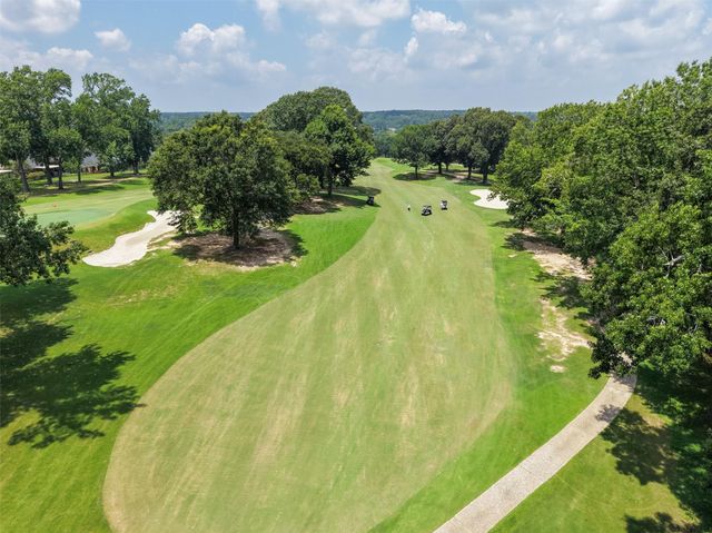416 Augusta Drive, Huntsville, TX 77340