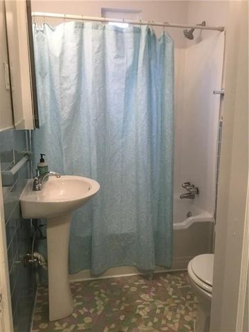 5450 Covode Pl 1, Squirrel Hill, PA 15217