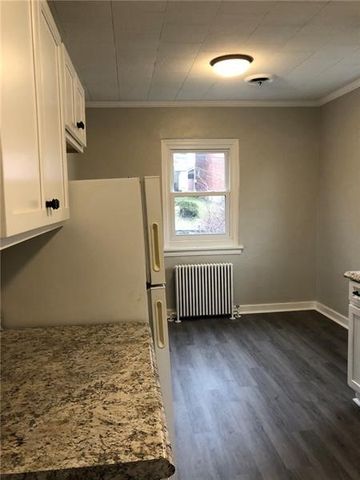 5450 Covode Pl 1, Squirrel Hill, PA 15217