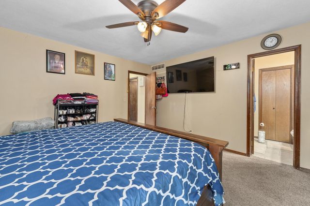 323 N Covington St, Wichita, KS 67212