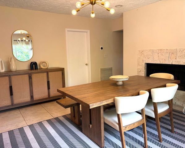 2615 Roosevelt Street, Hollywood, FL 33020