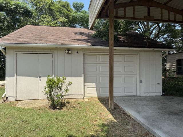 1807 Westover, Dothan, AL 36930