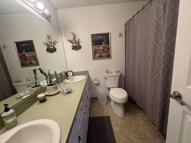 1807 Westover, Dothan, AL 36930
