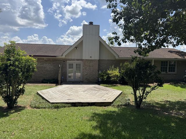 1807 Westover, Dothan, AL 36930