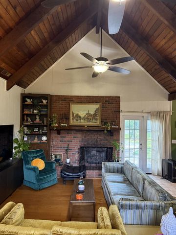 1807 Westover, Dothan, AL 36930