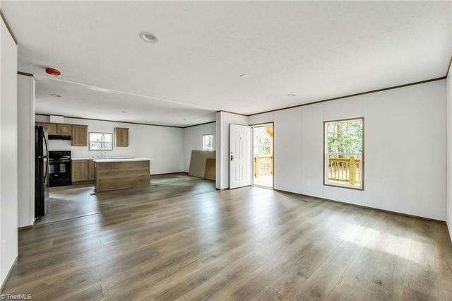 253 Ridge Top Road, North Wilkesboro, NC 28659