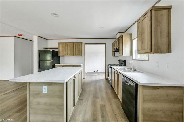 253 Ridge Top Road, North Wilkesboro, NC 28659