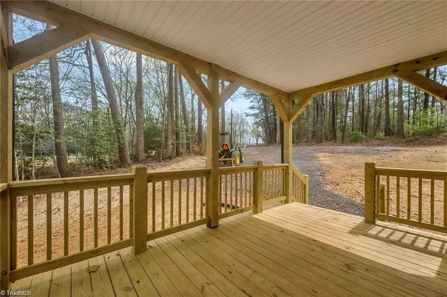 253 Ridge Top Road, North Wilkesboro, NC 28659