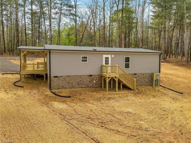 253 Ridge Top Road, North Wilkesboro, NC 28659