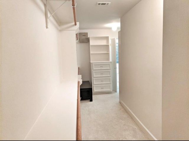 3730 Main Poplar Dr, Houston, TX 77025