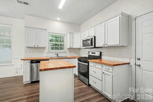 3404 Passour Ridge Lane, Charlotte, NC 28269