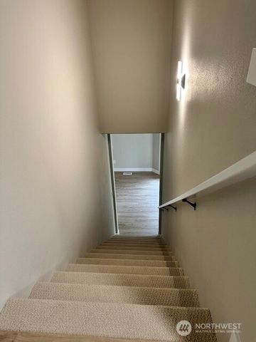 31142 3rd Court S, Federal Way, WA 98003