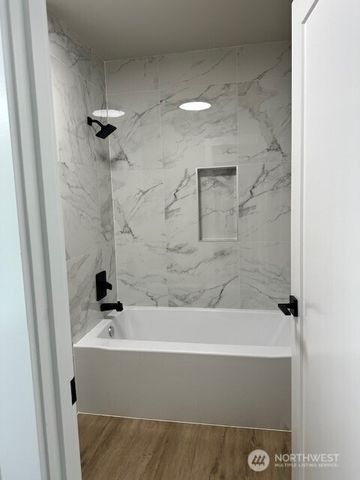 31142 3rd Court S, Federal Way, WA 98003