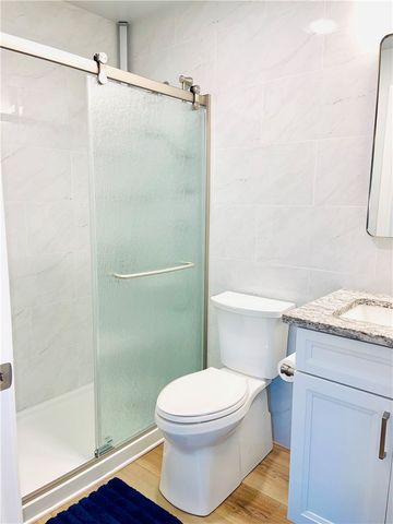 102 Royal Oak Drive 105, Vero Beach, FL 32962