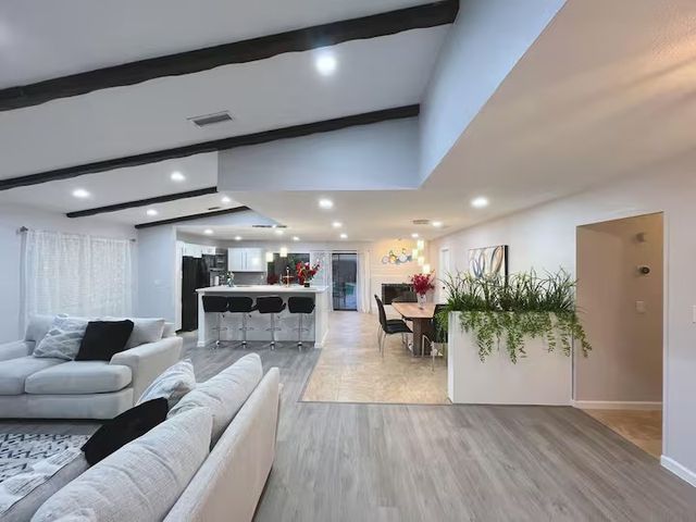 1914 E Spring Valley, Richardson, TX 75081